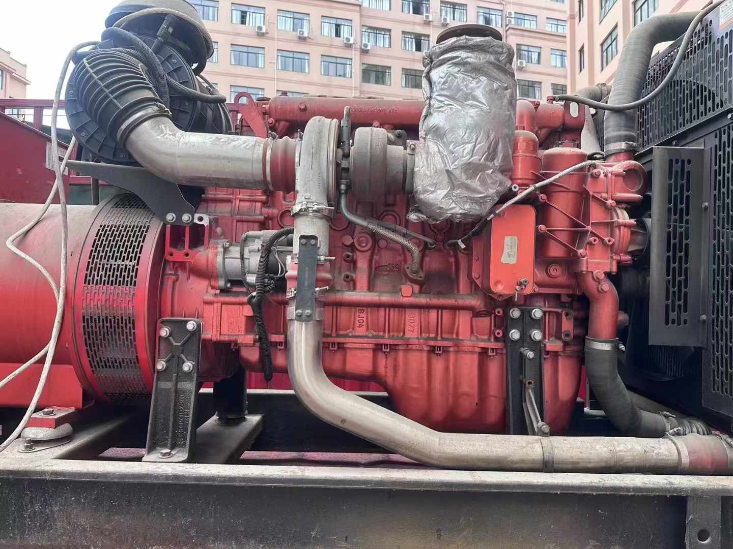 新疆如何选择适合 600kW 柴油发电机组的过载保护器？