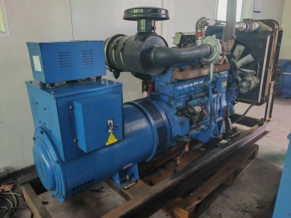 新疆100kW柴油发电机组使用多级机油有哪些优缺点？